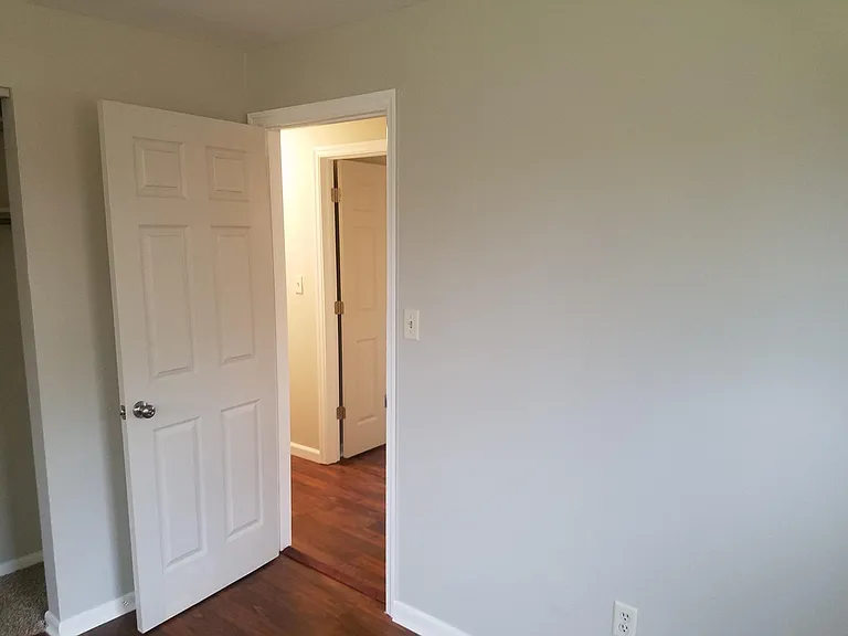 434 Nies Ave — Photo 15