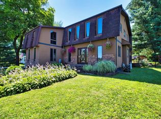 386 Whiteview Rd, Wynantskill, NY 12198