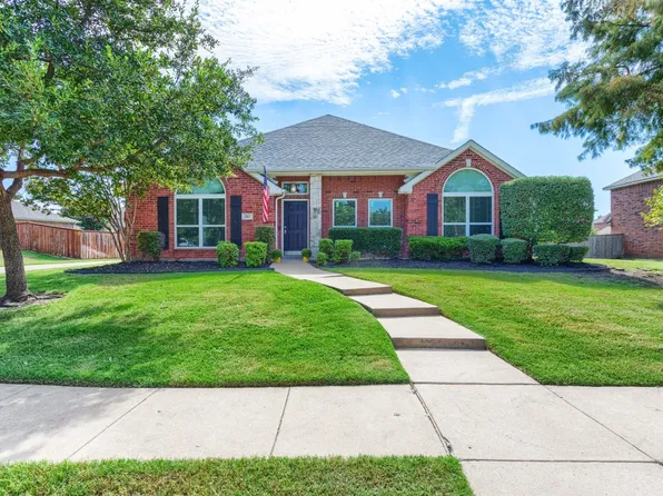 212 Crepe Myrtle Ln, Murphy, TX 75094