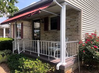1076 Westgate Dr, Chambersburg, PA 17201