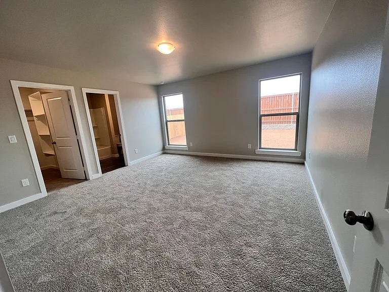 3207 Abbeville Ave — Photo 8