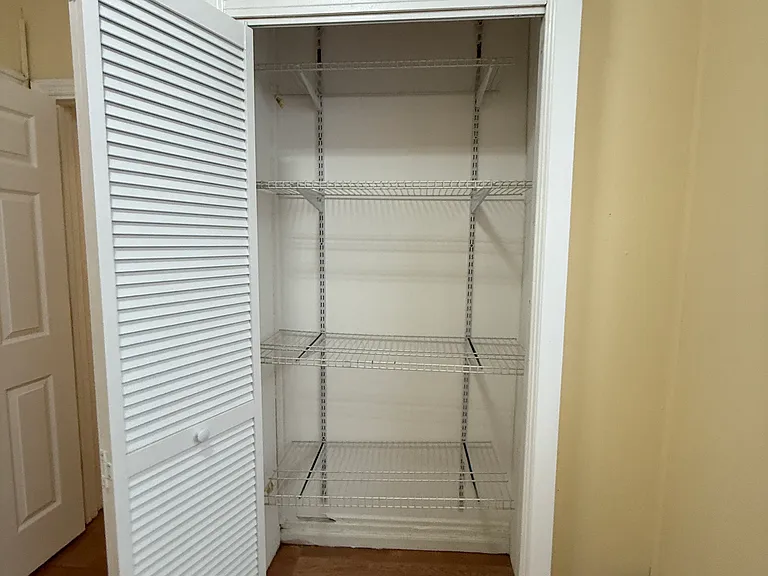 161 Front St #1 — Photo 11