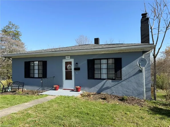 722 Maiden Ln, Mount Airy, NC 27030