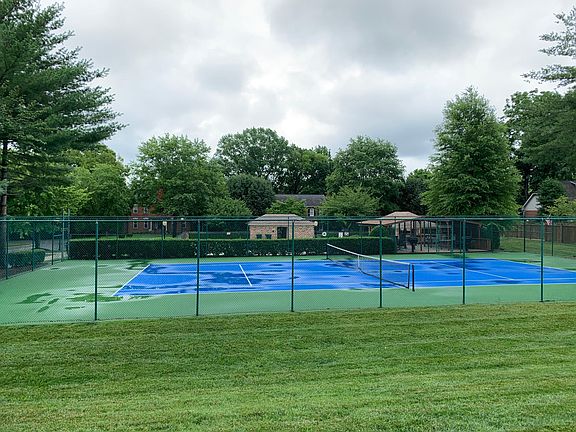 Neighborhood tennis court