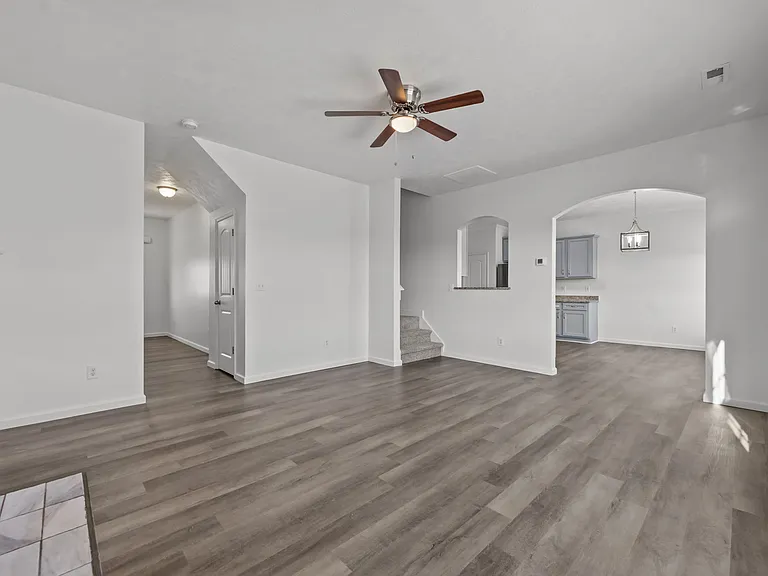 209 Trophy Ridge Dr — Photo 7