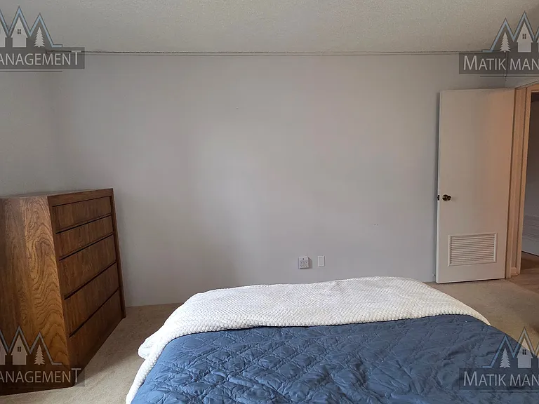 207 5th Ave SW #208 — Photo 38