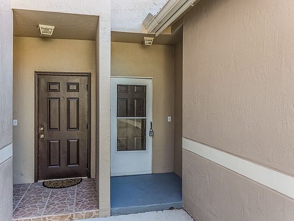 4th image of 1621 Sorrento Dr