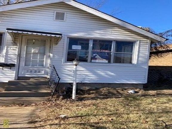 2nd image of 5829 Janet Ave