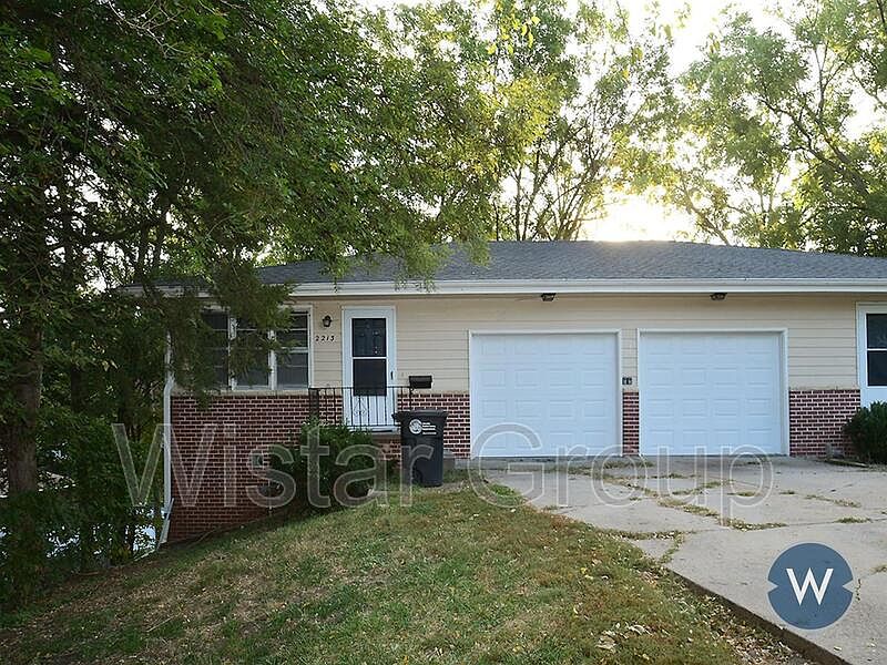 1st image of 2213 Fifty Avenue Cres
