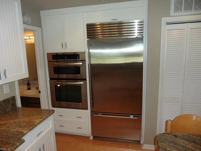 2368 Bays Edge Ave — Photo 6