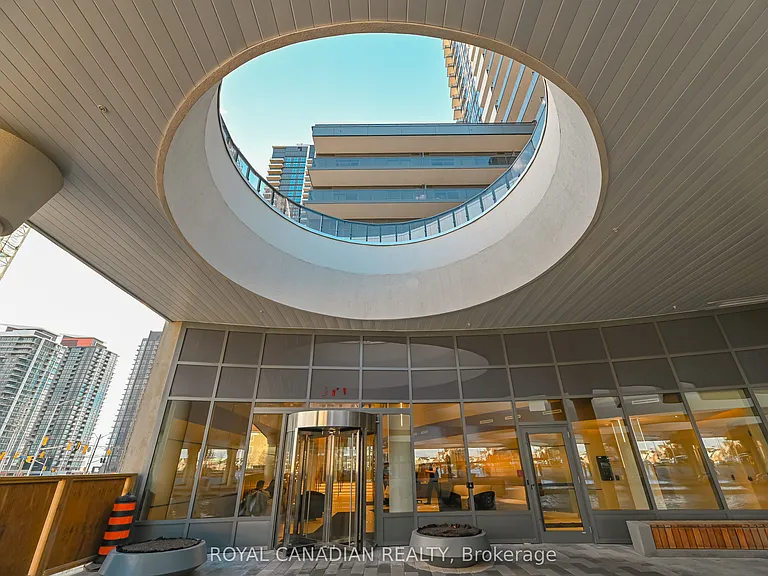 5105 Hurontario St #104 — Photo 6