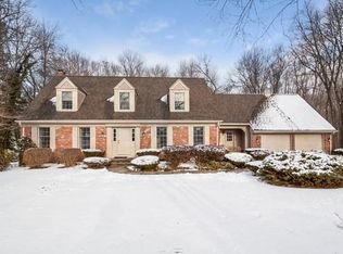 12 Cross Meadow Rd, East Longmeadow, MA 01028