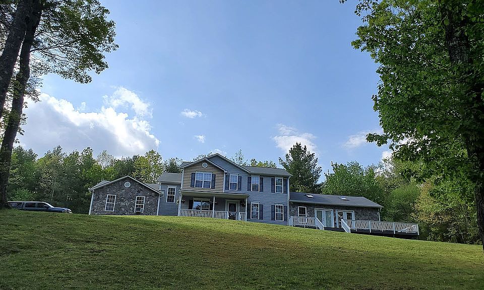 1st image of 175 Hidden Haven Ln