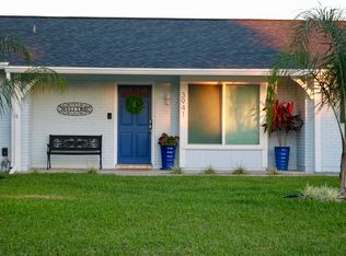 3941 E Eden Roc Cir, Rocky Point, FL 33634