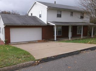 115 Ardmore Ave, Weirton, WV 26062