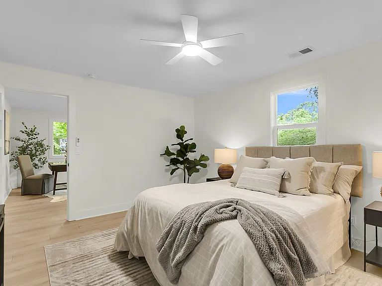 4412 Holmes Ave — Photo 32
