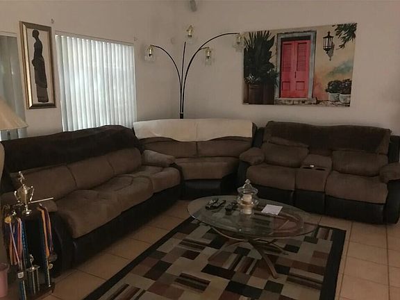 4th image of 13040 NW 5TH Street