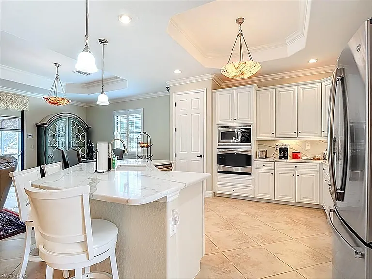 9250 Veneto Pl — Photo 16