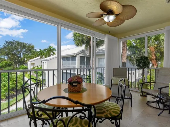 780 Willowbrook Dr APT 707, Naples, FL 34108