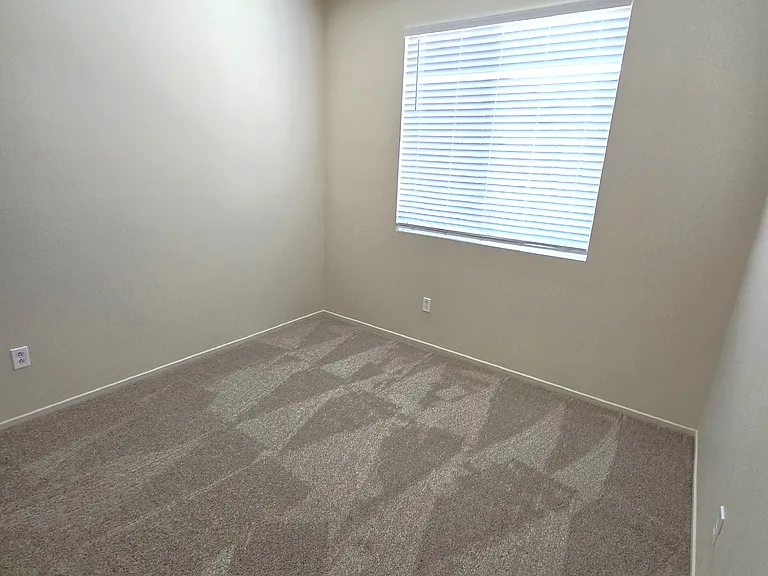 3319 Ventura Rd — Photo 11