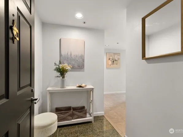 2600 2nd Avenue #405, Seattle, WA 98121