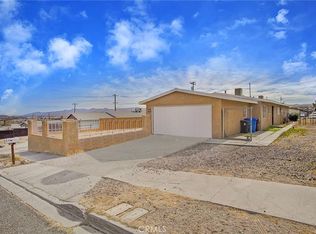 918 & 916 Carson St, Barstow, CA 92311