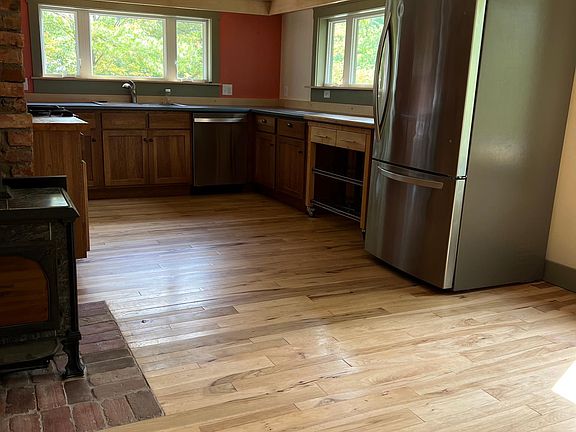 new kitchen dining area