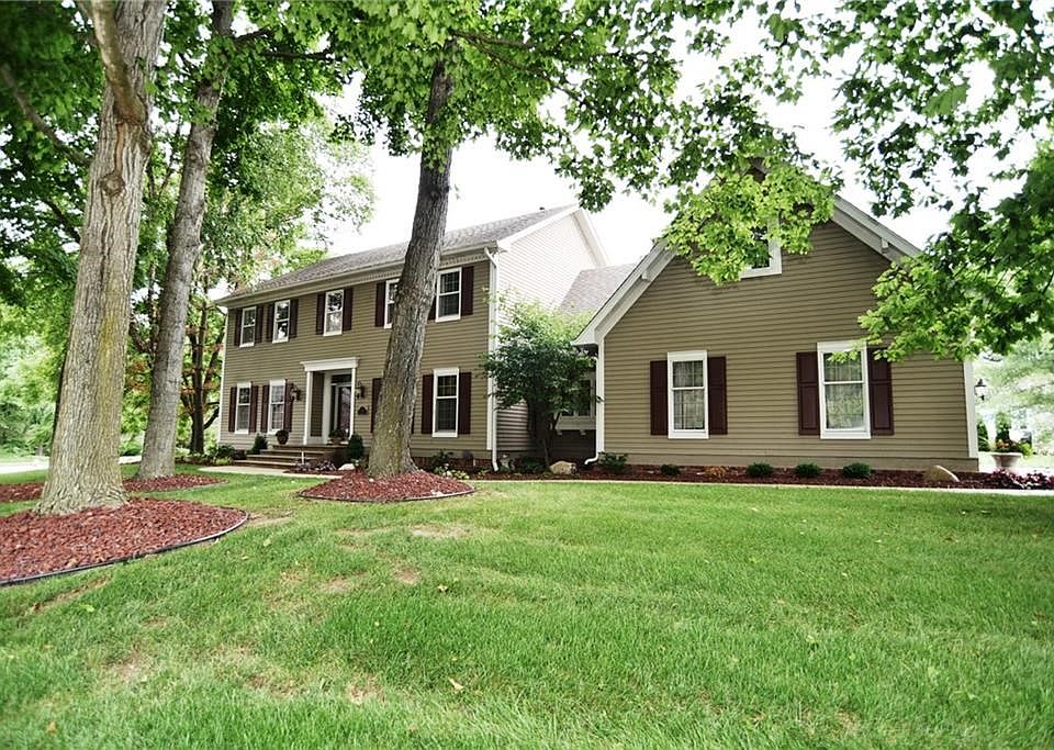 1st image of 4678 Fox Moor Pl