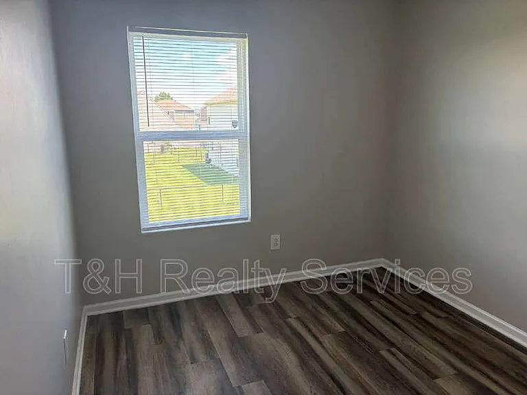 7952 Amadeus Dr — Photo 27