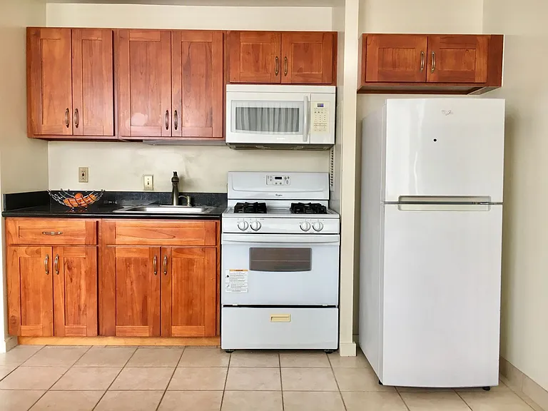 1550 Wilder Ave #A503 — Photo 8