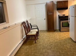 33 E Vincent St, Elmsford, NY 10523