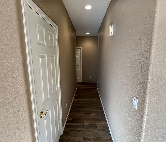 9450 W Quail Ave — Photo 9