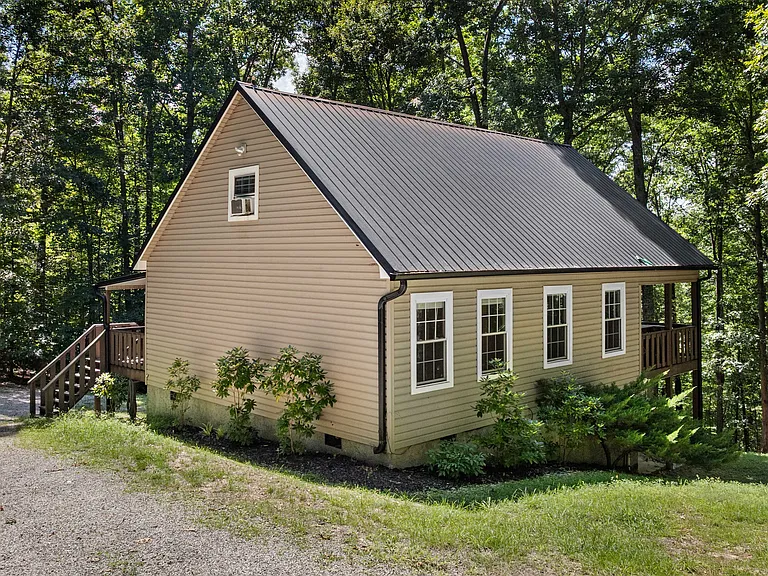 598 Hiwassee View Dr — Photo 28