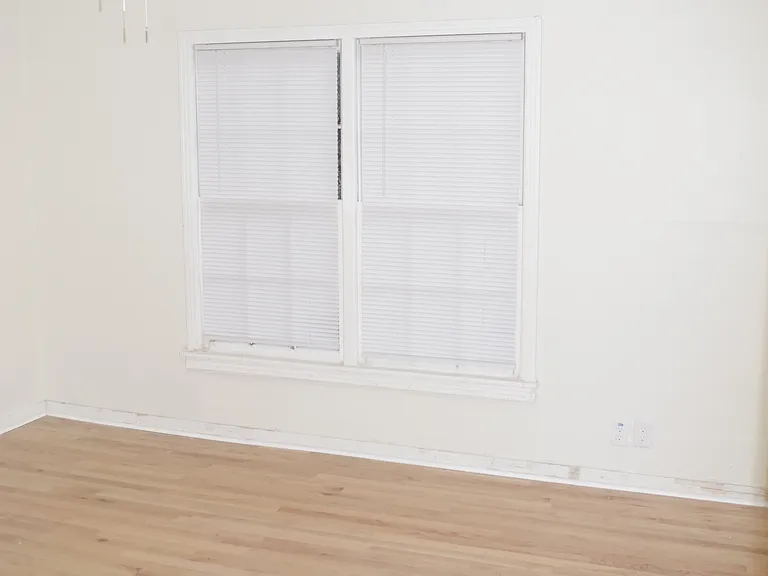 Bedroom #1