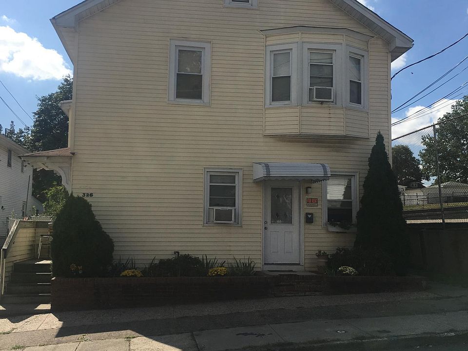 1st image of 326 Fern Ave APT 3