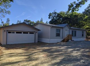 346 Frankham Rd, Grants Pass, OR 97527