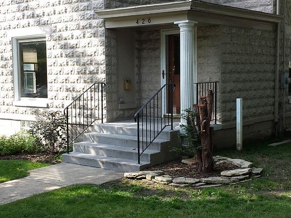 5th image of 426 E 9th St