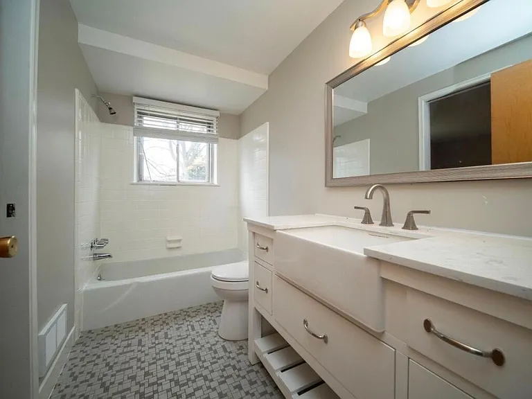 3212 Lockridge Dr — Photo 12