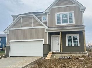 1079 Legacy Ln, Pataskala, OH 43062