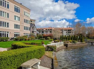 9039 NE Juanita Dr 305 #305, Kirkland, WA 98034