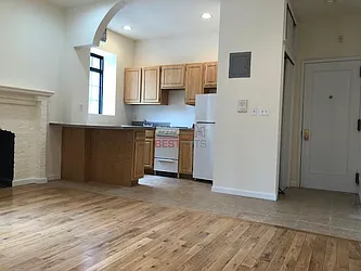 Rented by Best Apartments North Inc