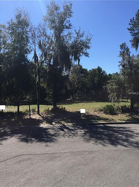 1st image of 3211 Spooner Dr
