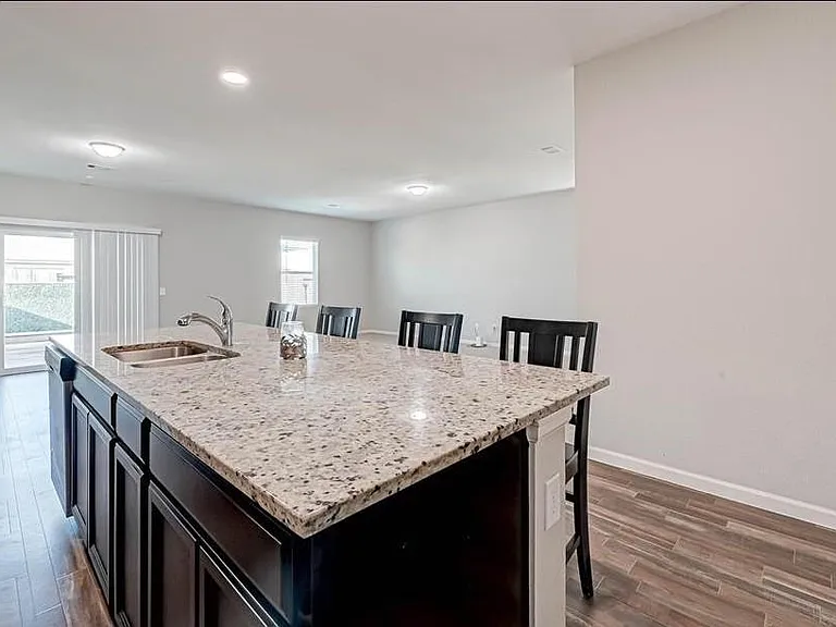 10133 Pappas Dr — Photo 16