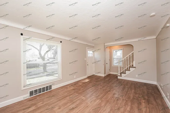12522 Crossburn Ave — Photo 6