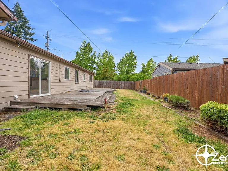 8317 Chesapeake Dr — Photo 25
