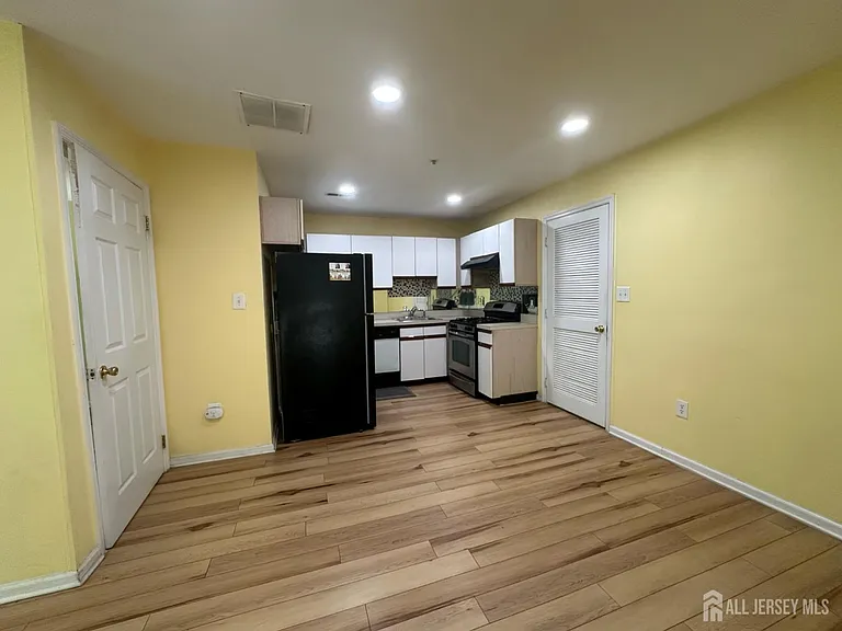 263 Prestwick Way — Photo 10