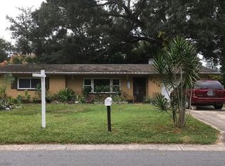 2918 Huntington Dr, Largo, FL 33771