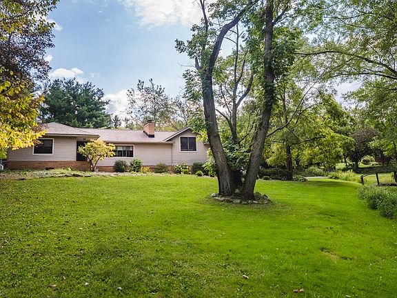 3rd image of 1147 Sellman Dr