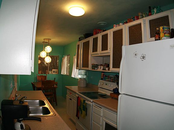 2nd image of 507 Avenue L