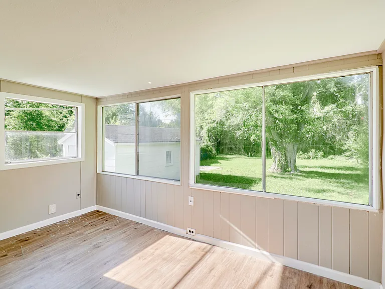 446 Cameron Rd — Photo 26